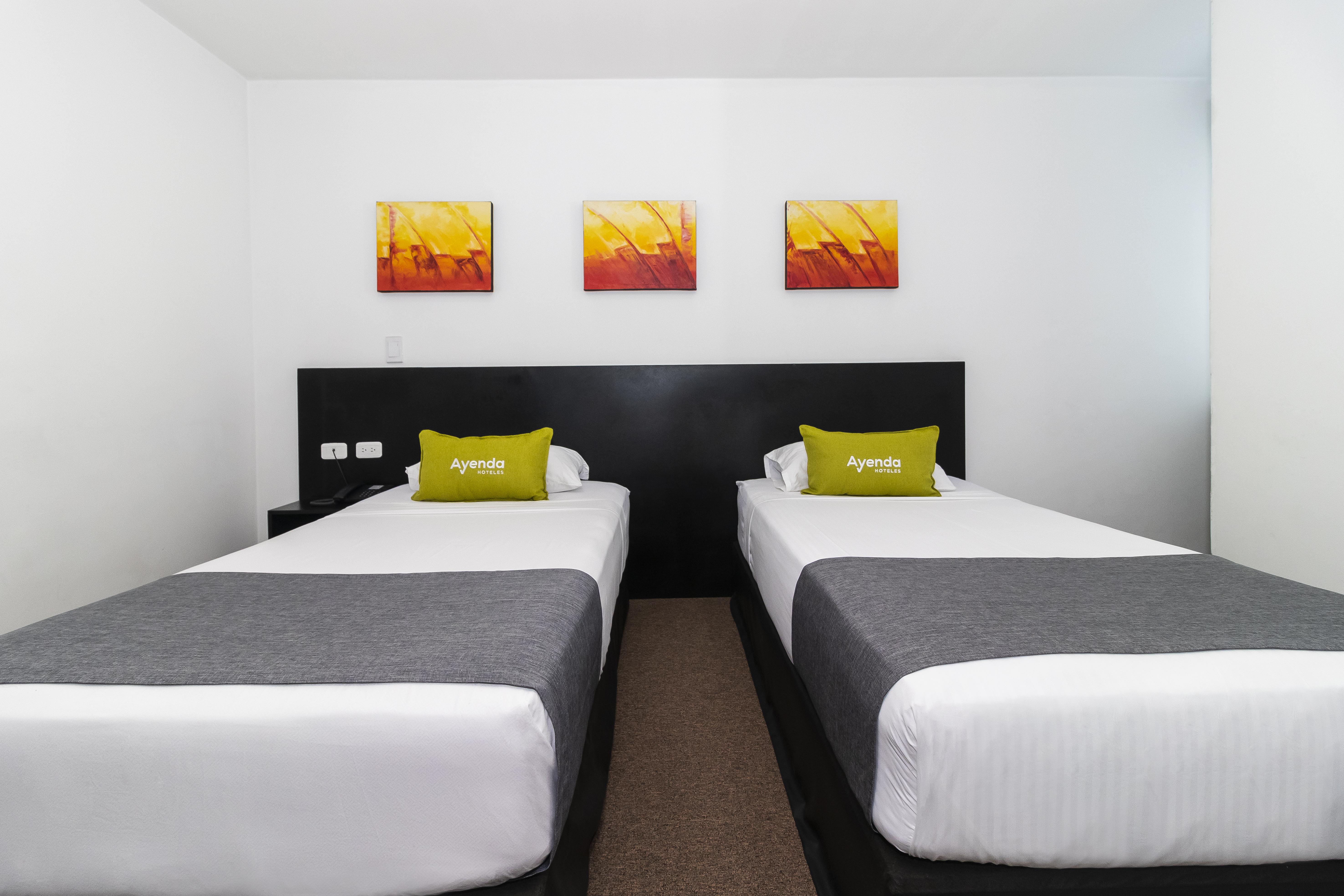 Ayenda 1063 Golden Hotel 4*