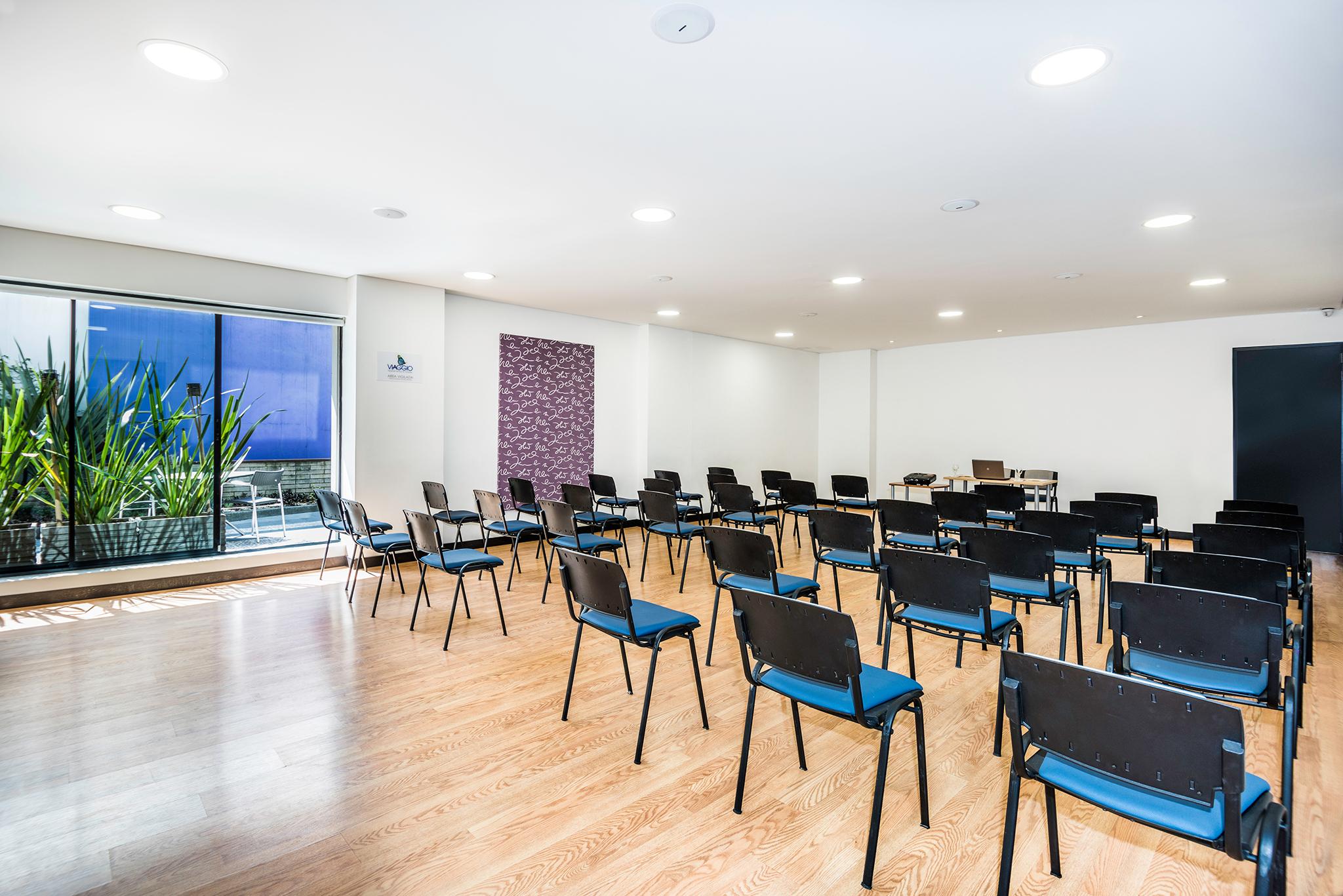 Viaggio Nueve Trez Hotel 4*