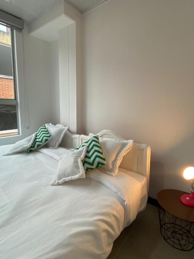 Apartamento A7 Apartasuites Homes Bogotá