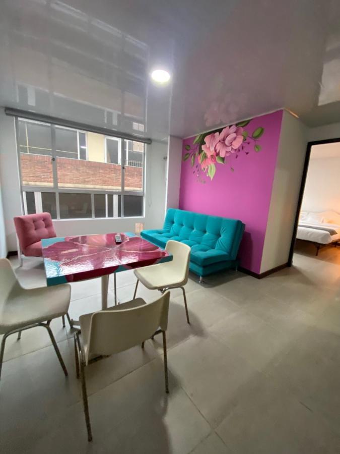 A7 Apartasuites Homes *