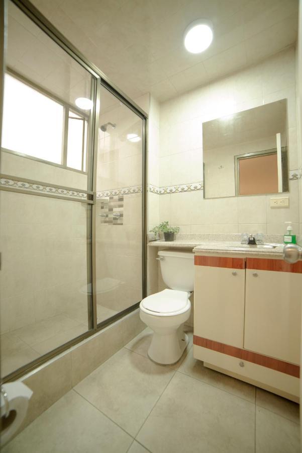 Galerías Apartahotel