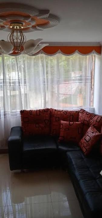 Apartamento Rodeado Por Zona Bogotá