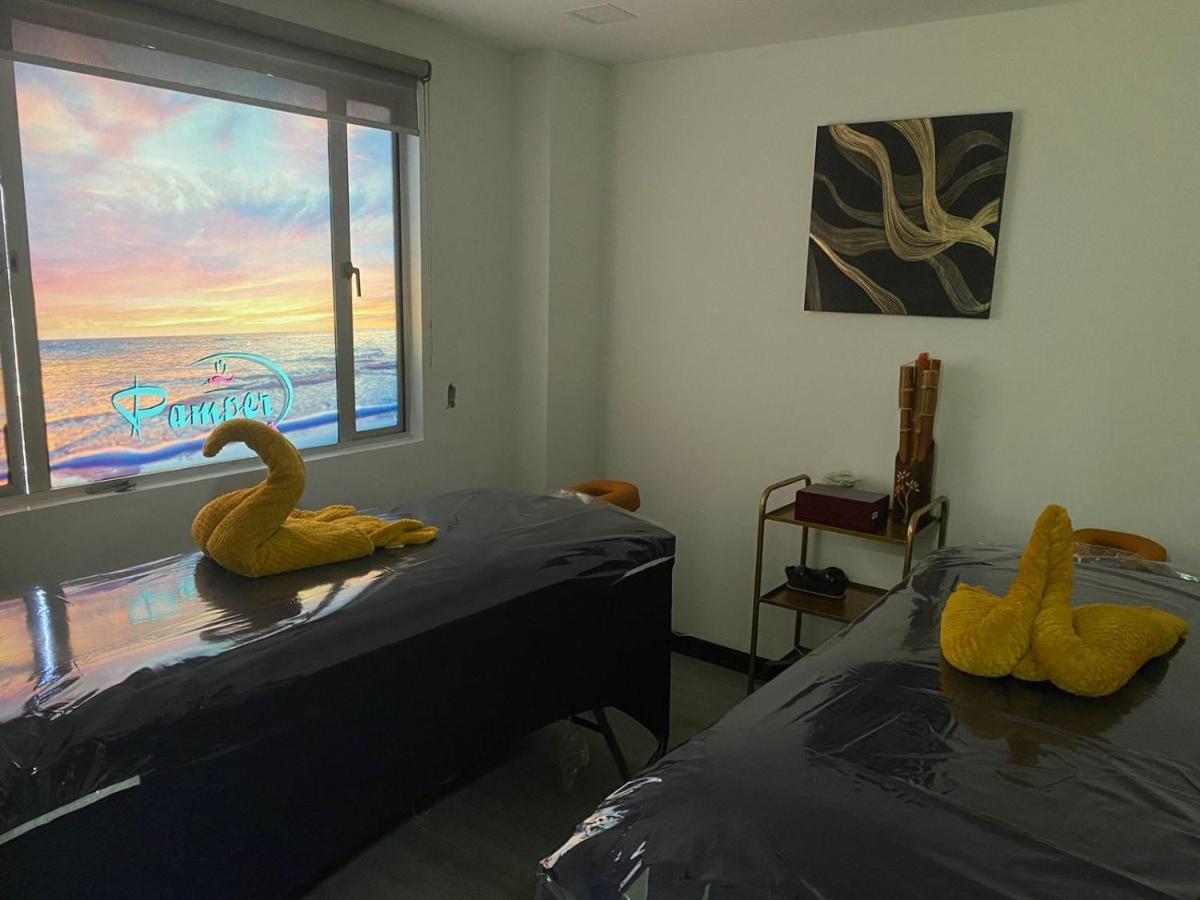 Tesla Hotel *