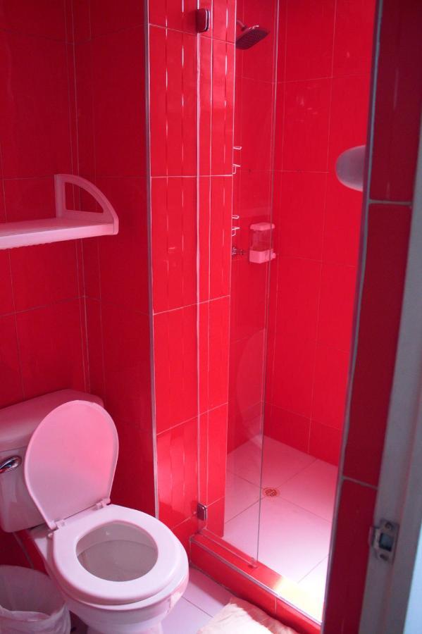 Tesla Hotel *