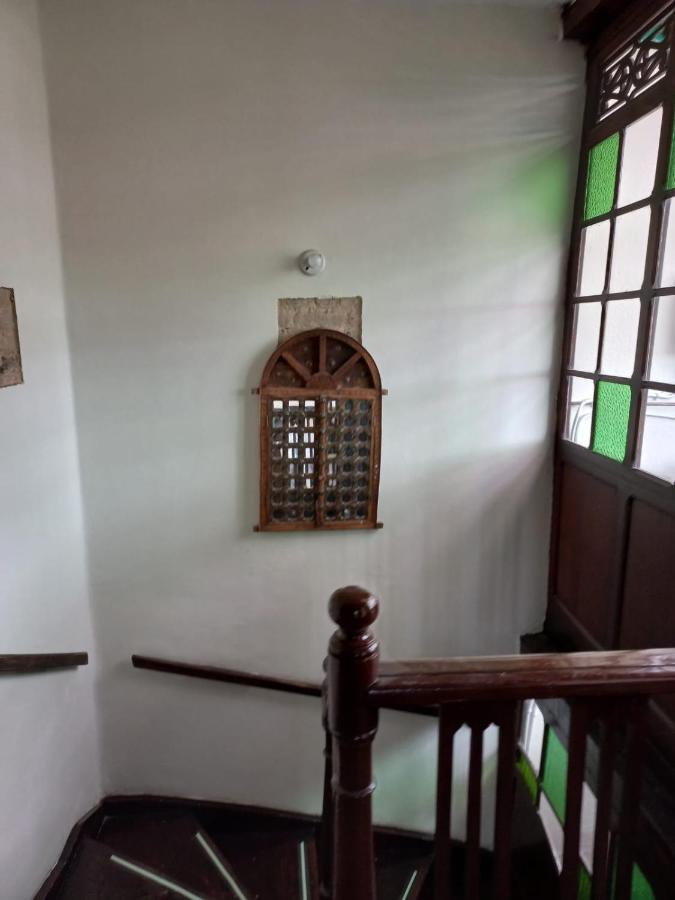 Hostal Mochileros Viajeros *