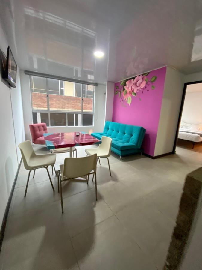 Apartamento A7 Apartasuites Homes *
