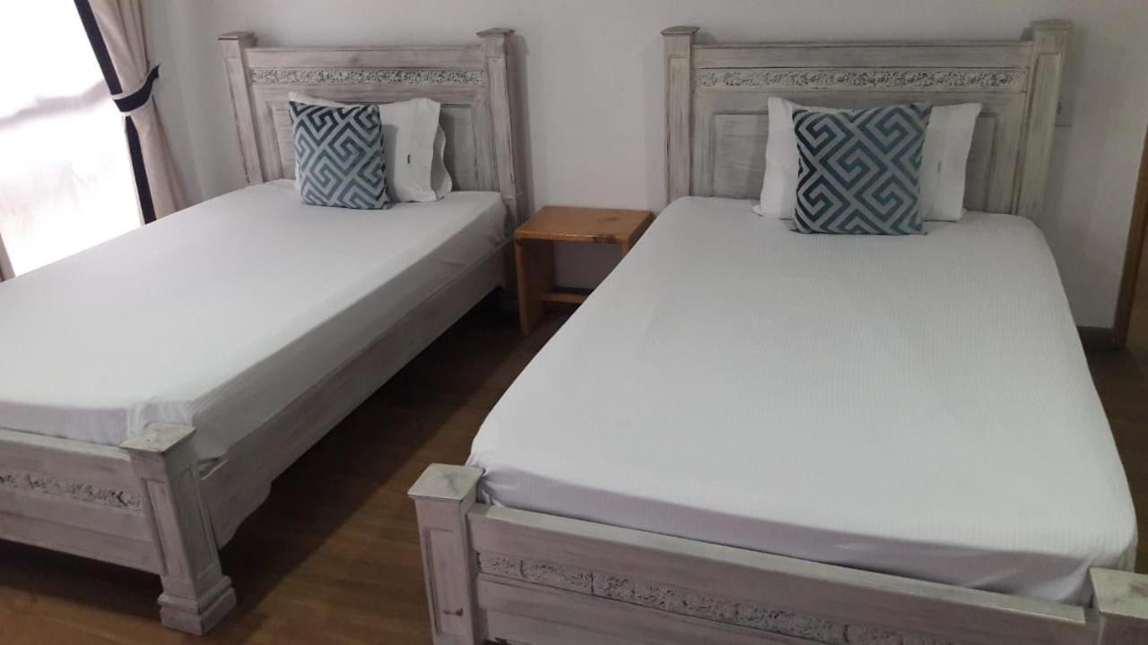 Hotel Le Select 4*