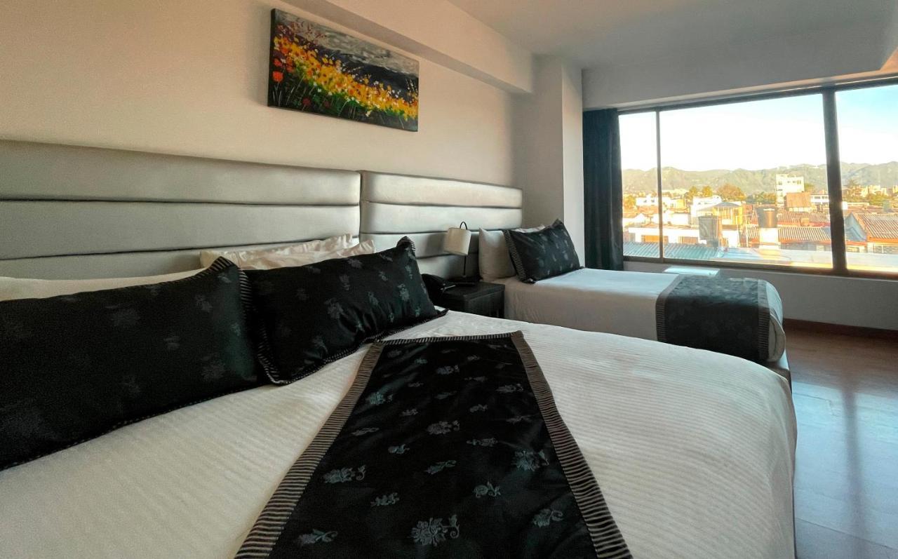 Airport Travel Hotel *
