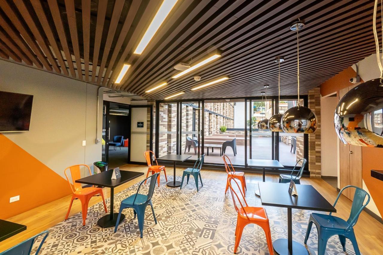 Centralx 21 Aparthotel *