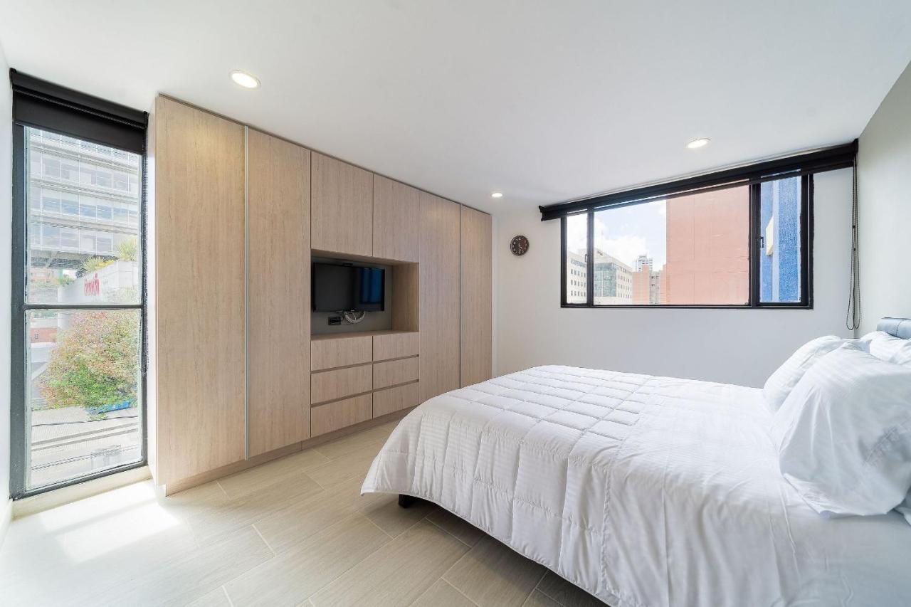 Apartamento Espacioso 2br En Quinta Camacho Con Parking Bogotá