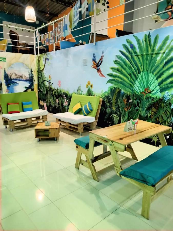 Pensión The Mural *