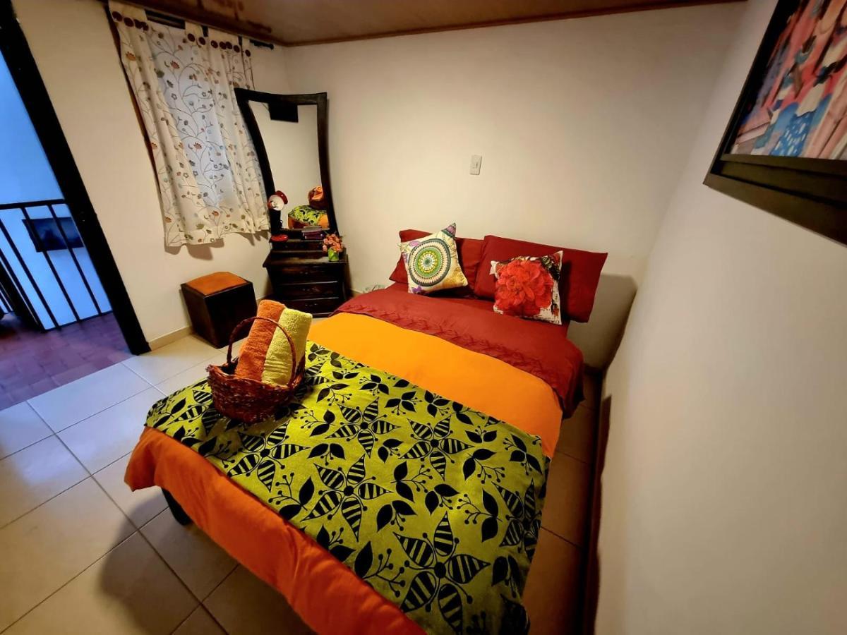 Kongo Pensión Bogotá