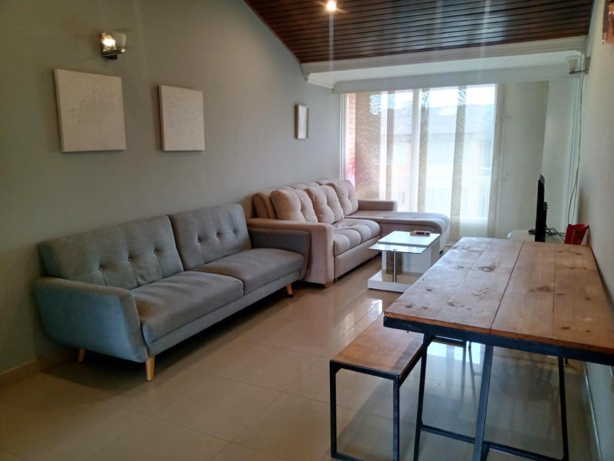 Apartamento Homy #8 - Apt Grande G12 Agora Corferias Embassy Un Bogotá