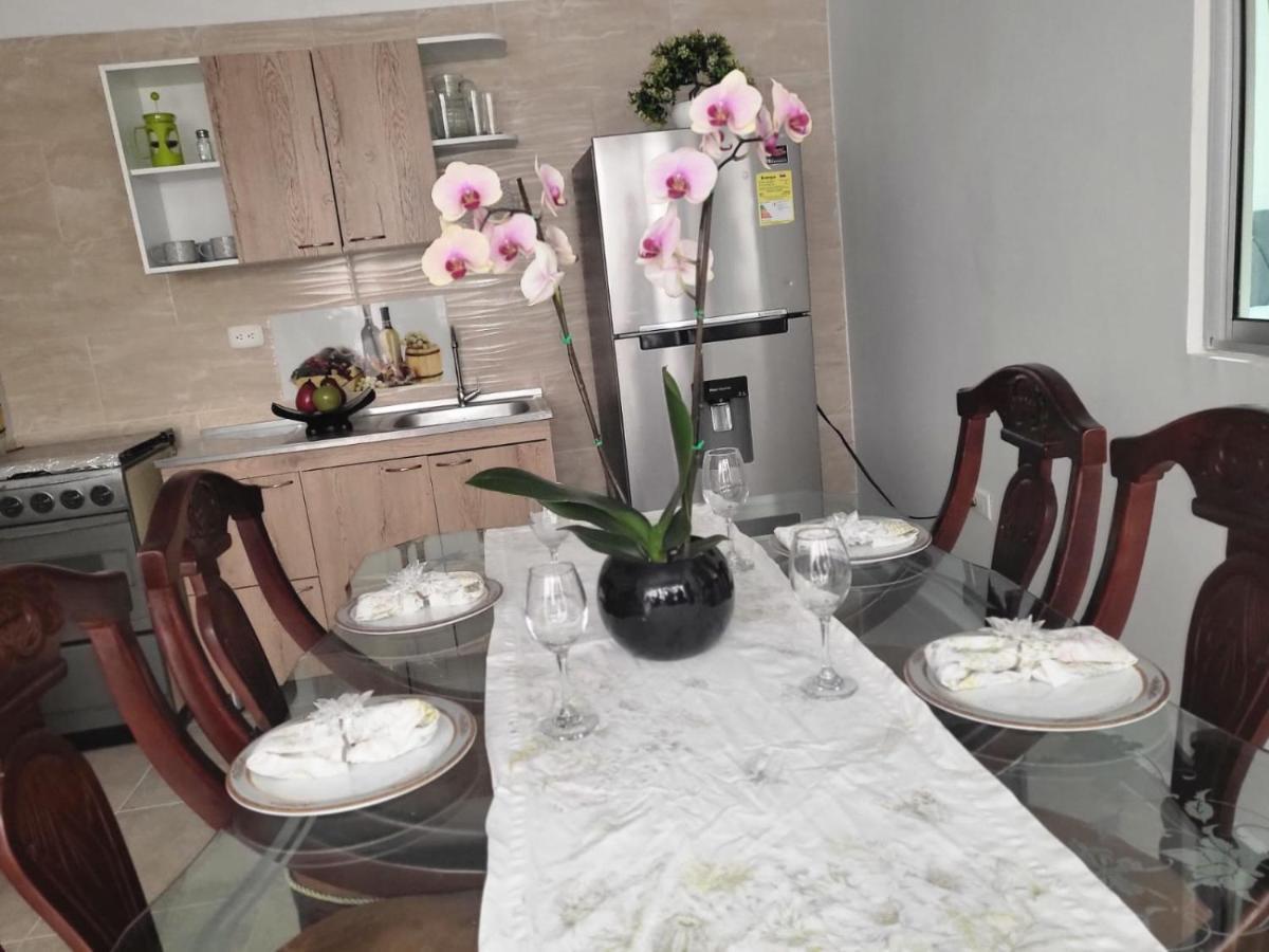 Hermoso Apartamento Cerca Del Aeropuerto Con Parque Aeropuerto Privado * Bogotá
