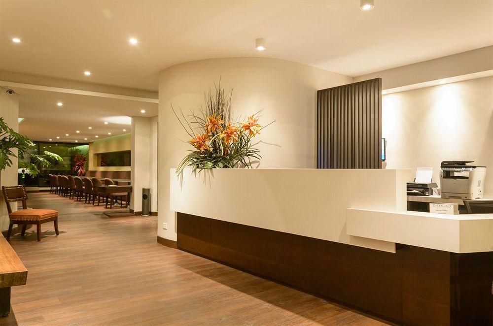 Nico Apartasuites Hotel 4*