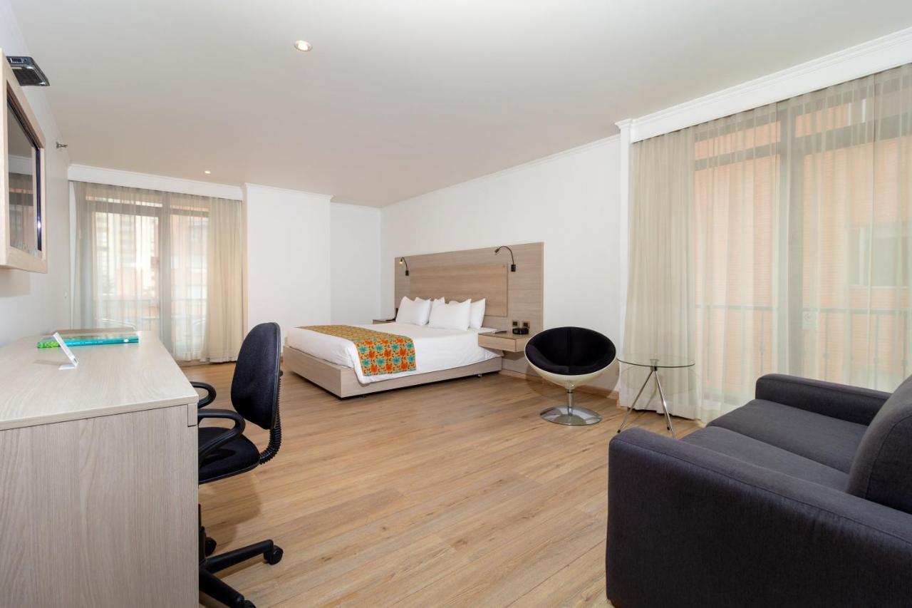 Hotel Rosales Plaza