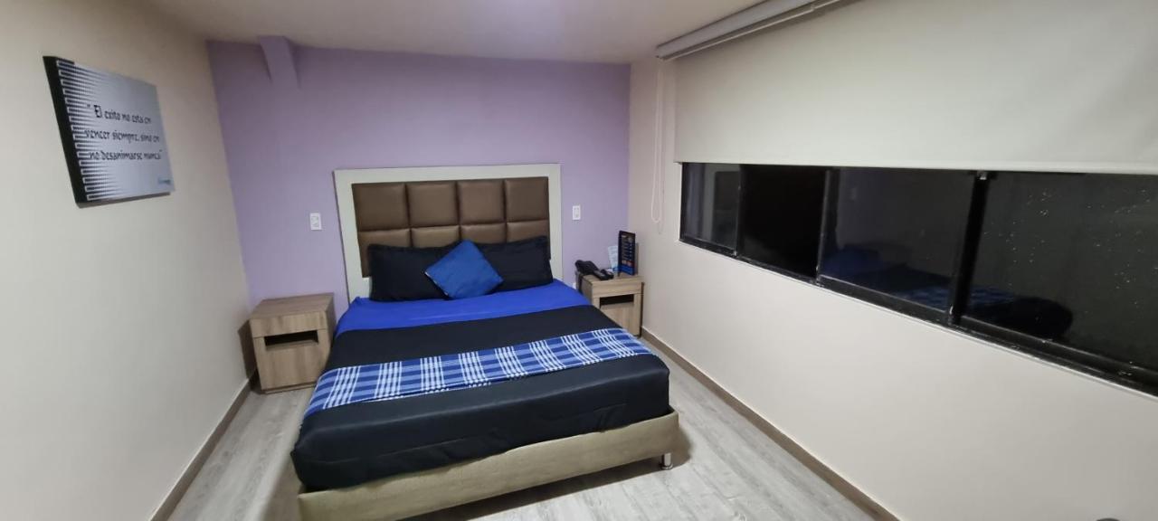 Blue House Corferias Hotel 3*