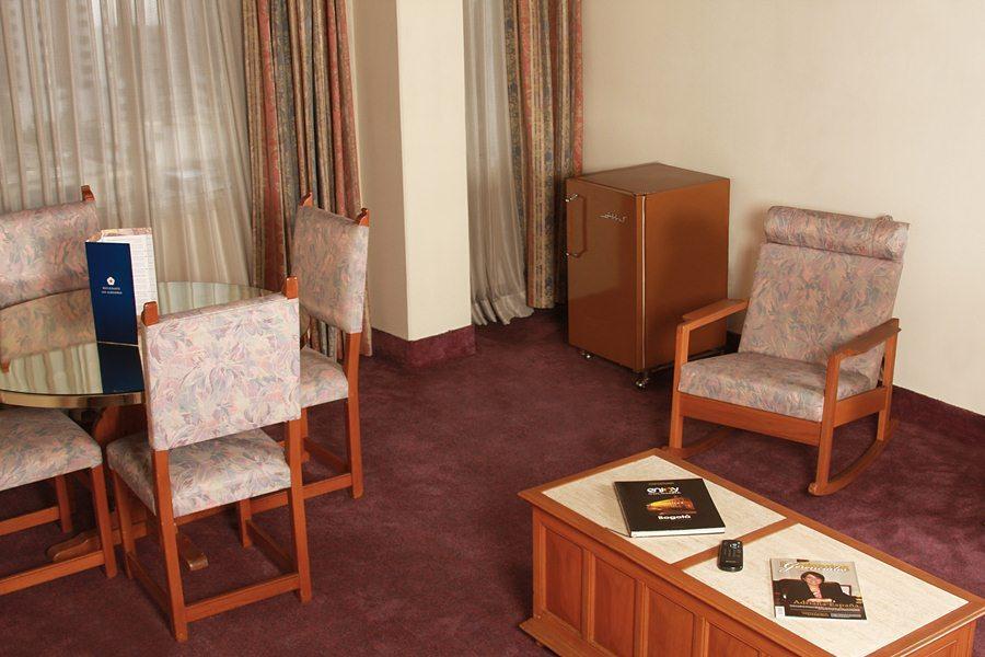 Dann Av. 19 Hotel