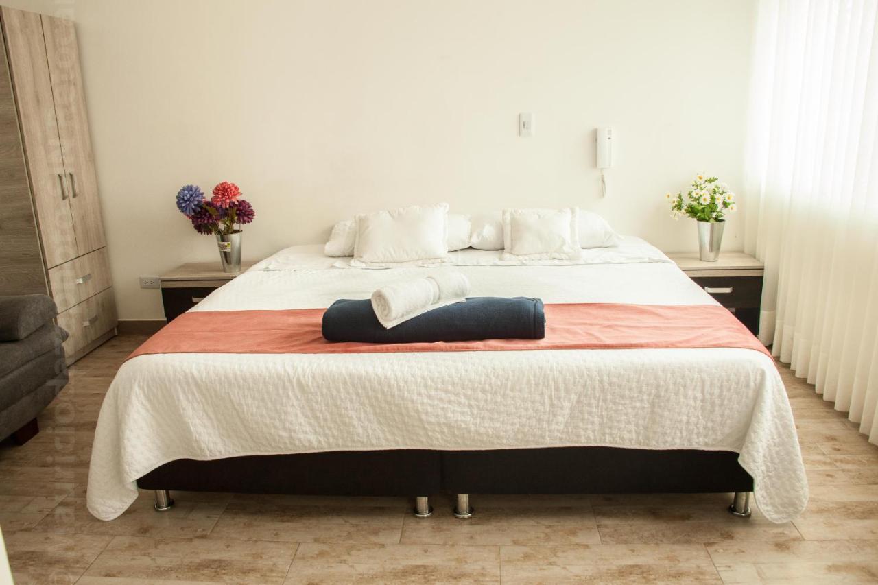 Apartasuites Toscana