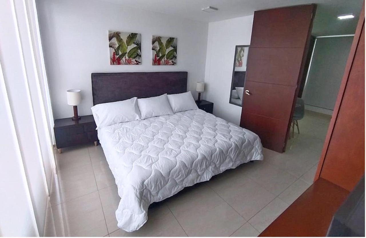 Apartasuites Aaa Modelia