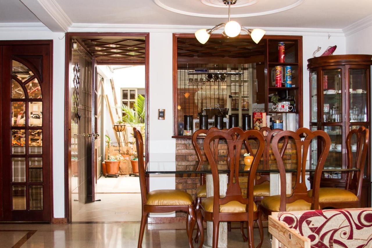 D'lujo Bed and breakfast