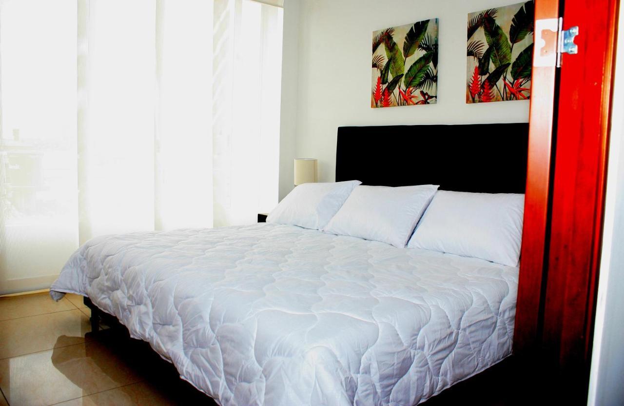 Apartasuites Aaa Modelia Bogotá