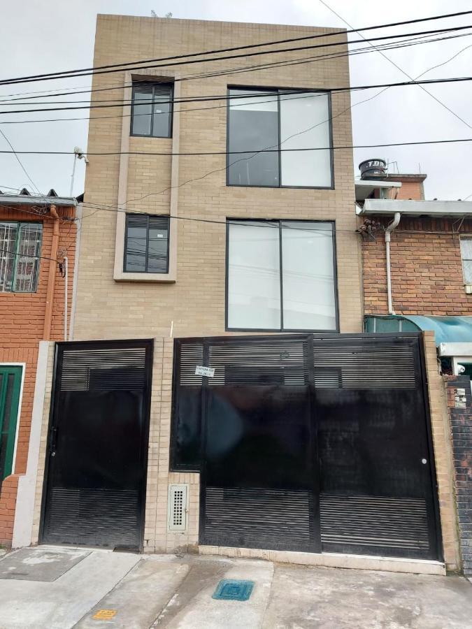 Apartamento Hermoso Apartamento Con Terraza, Excelente Ubicación Cerca Al Centro De La Ciudad Bogotá