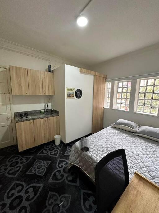 Apartaestudio En Chapinero Alto Apartamento *
