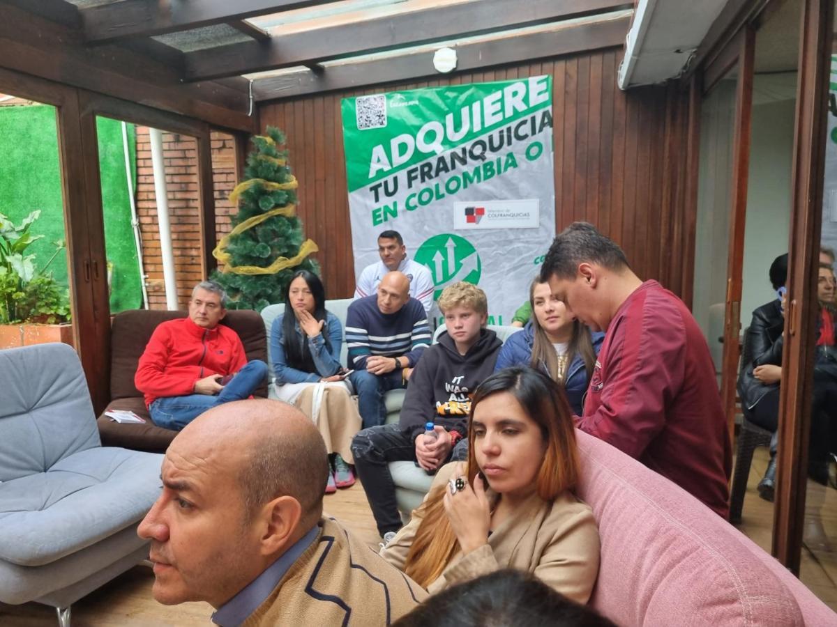 Acogedor Usaquen La Parada Del Tren