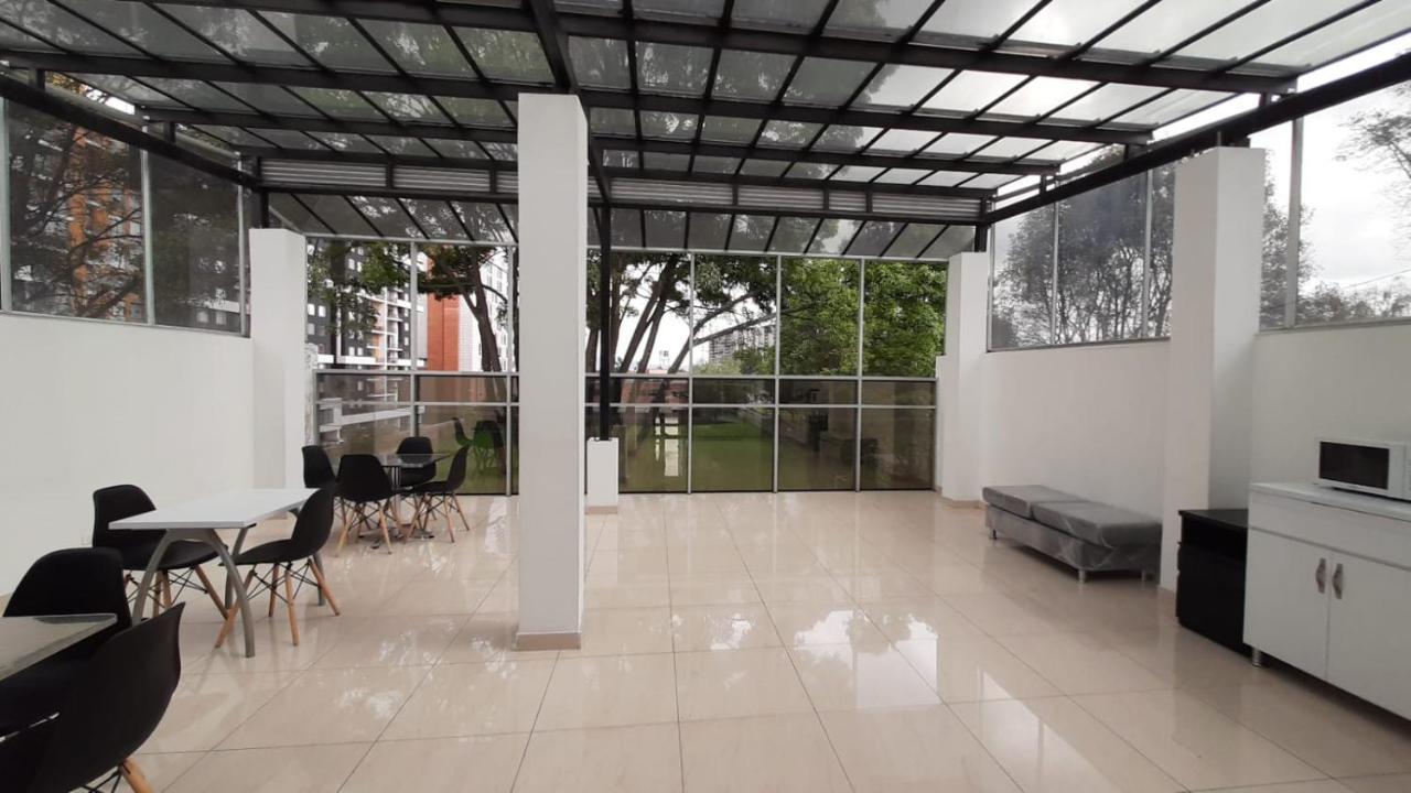 Apartasuites Aaa Modelia Apartamento *