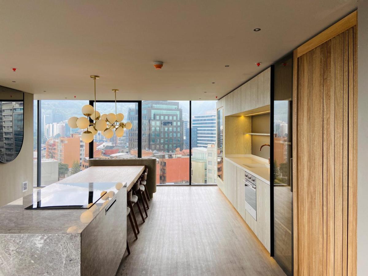 Monochrome Loft In San Patricio Bogotá