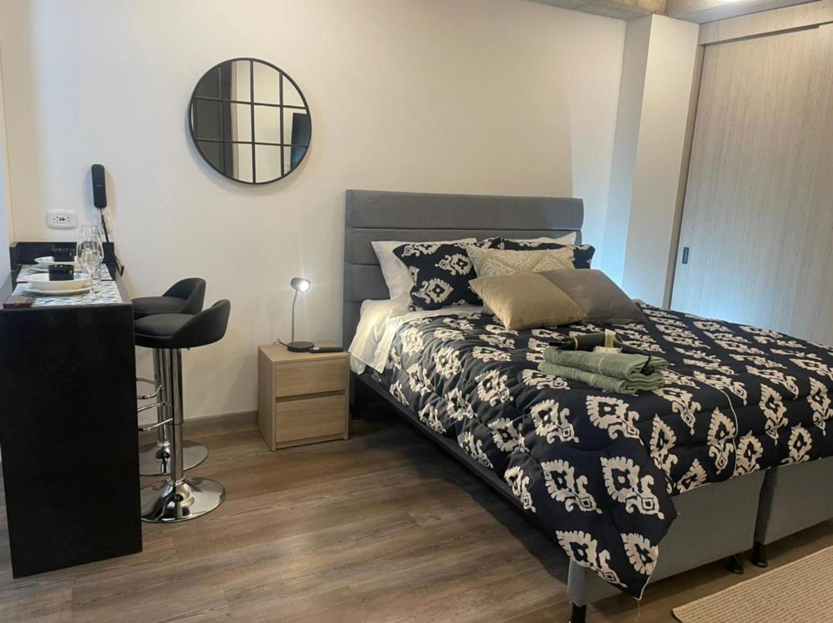 Movistar Arena/ Campin Y Galerias Apartamento *