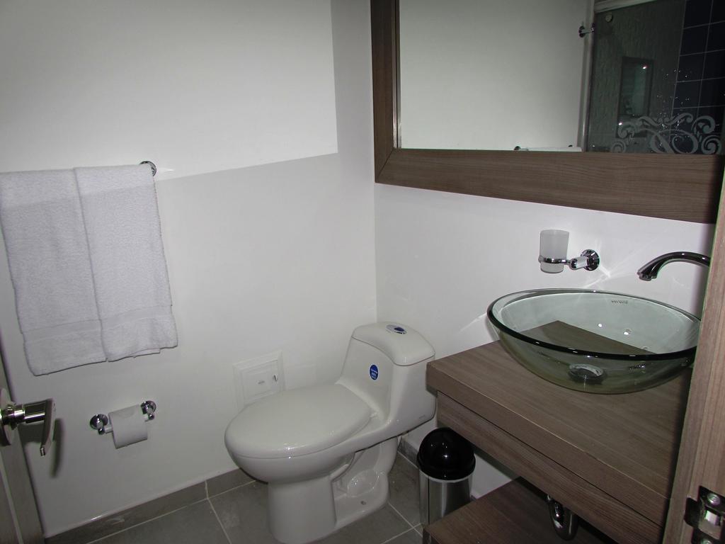 Hotel Aw Plaza Miranda Bogotá