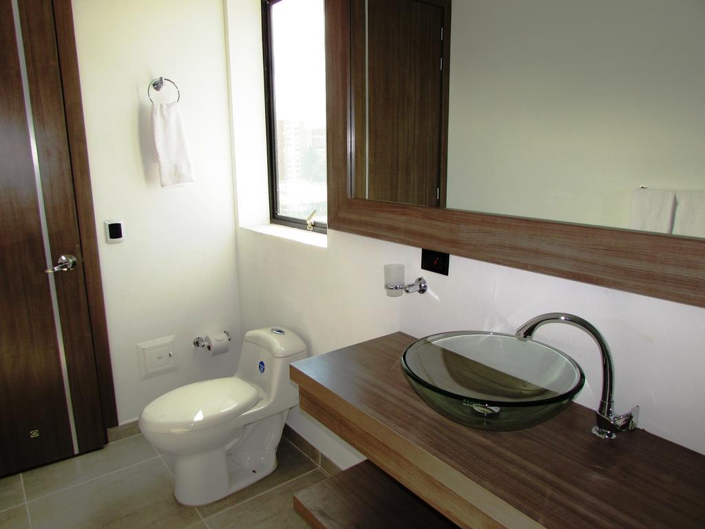 Hotel Aw Plaza Miranda Bogotá