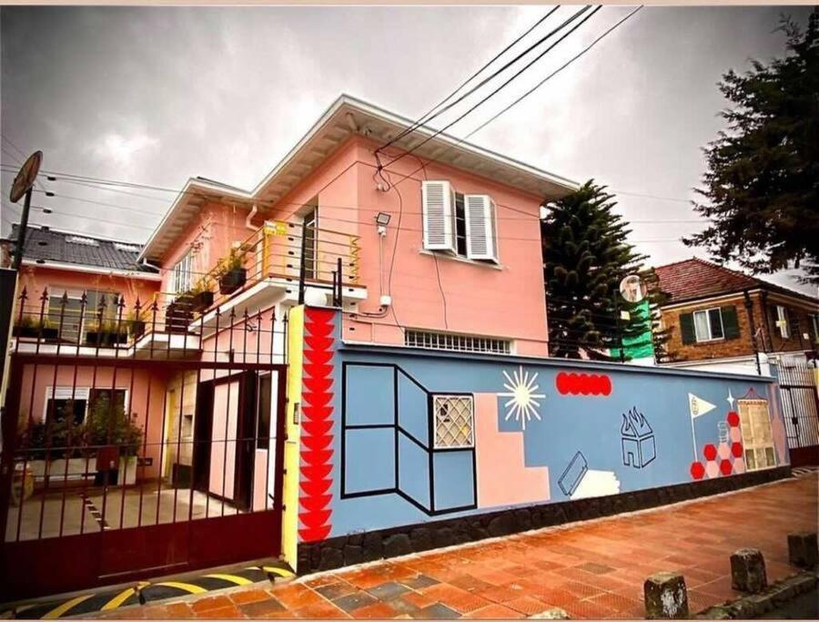 New Flat - Best Neighborhood Near City Center Apto 3 Casa Fuego * Bogotá