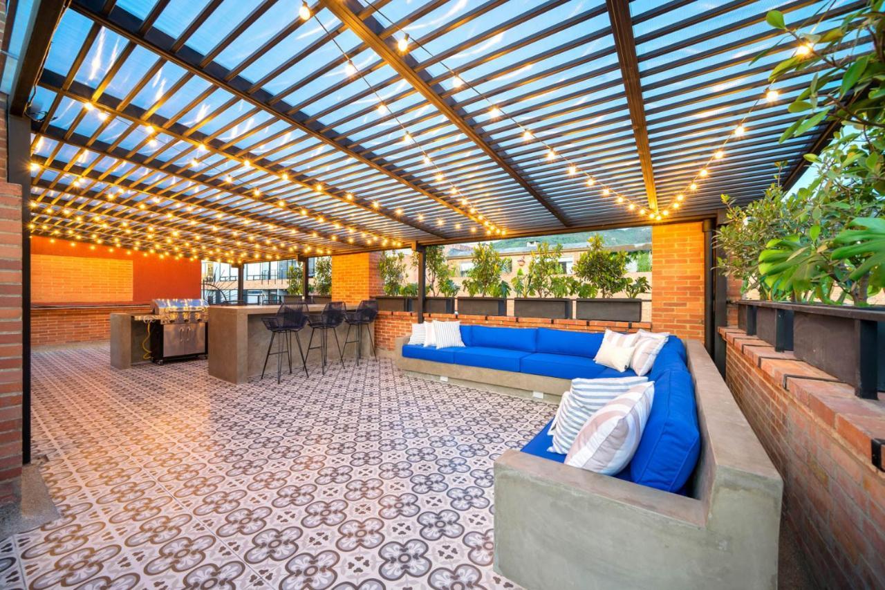 Build It In - Premium Coliving Pensión