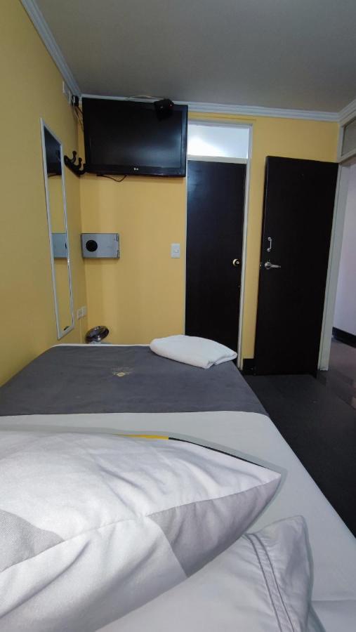 Rivera Deluxe Hotel 3*