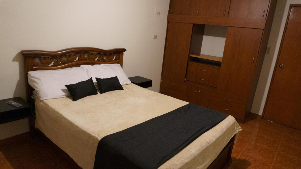 Cerca Al Aeropuerto Domina House Homestay *