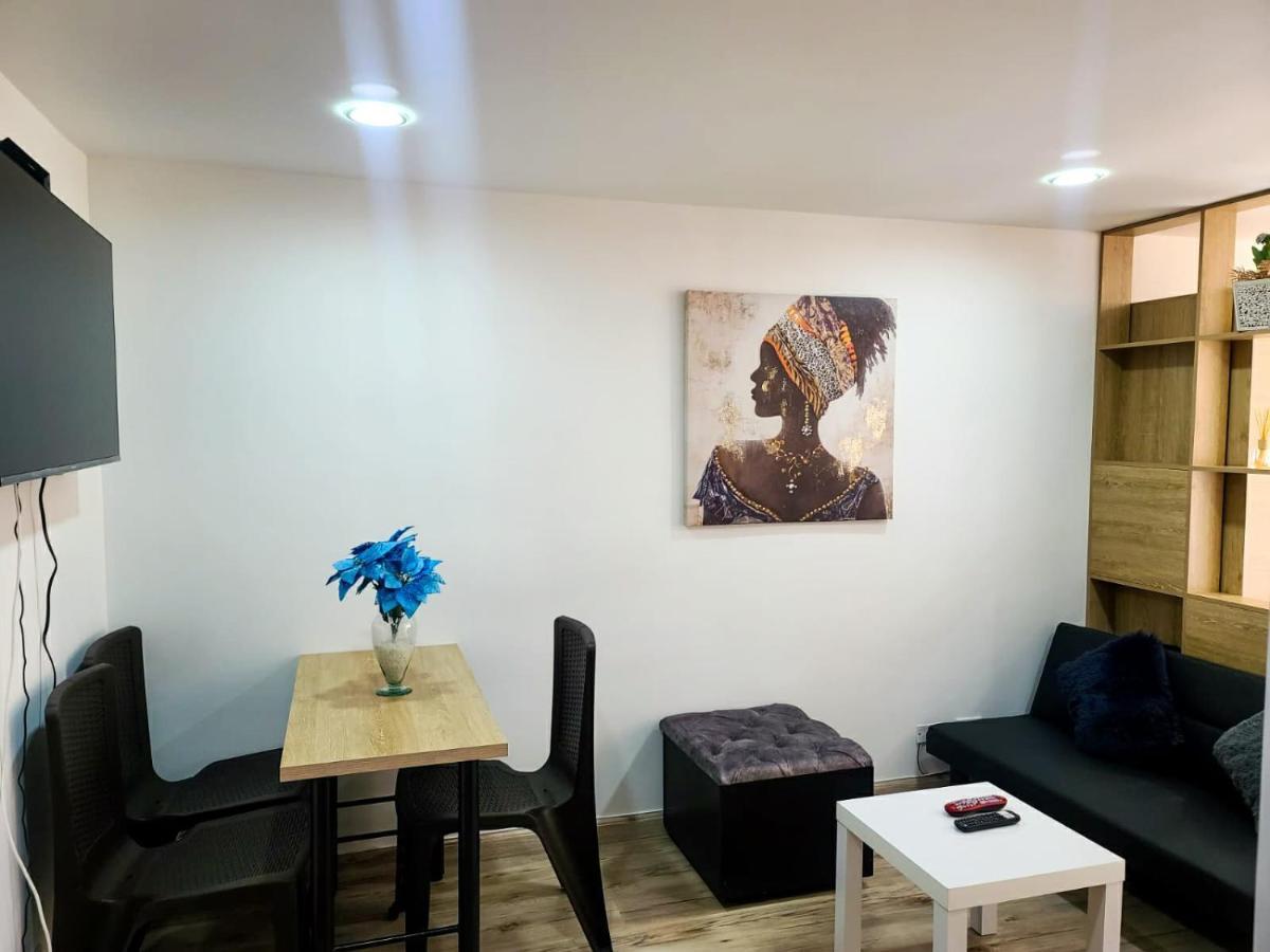 Apartamento Amoblado Cerca Autopista Norte, Calle 170 Apartamento *