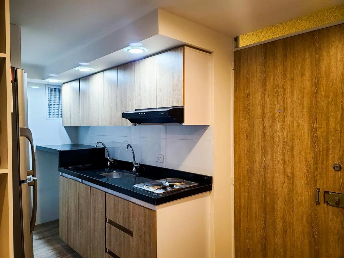Apartamento Amoblado Cerca Autopista Norte, Calle 170 Bogotá