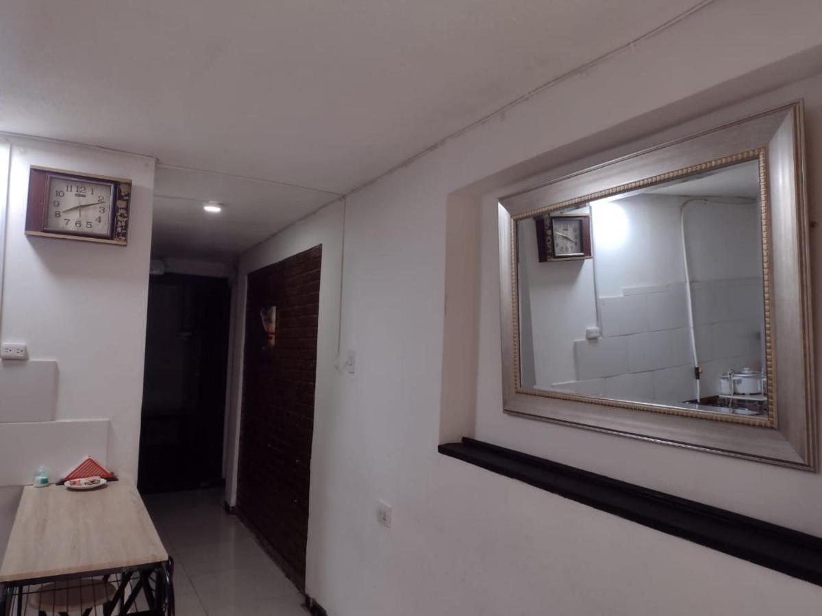 Apartamento Cerca Al Club Militar Embajada Americana, Corferias *