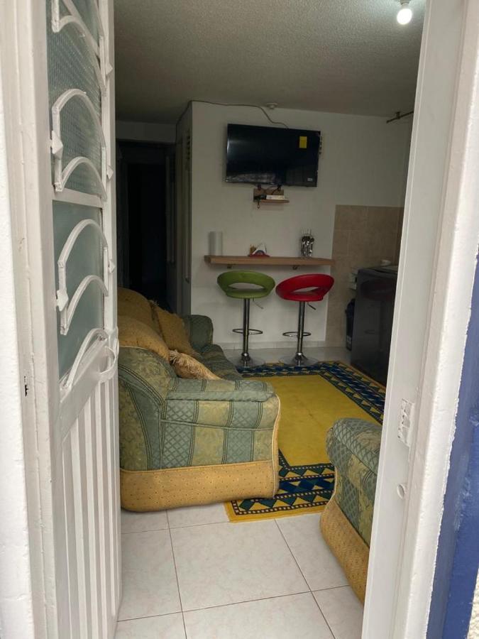 Apartamento Acogedor Pequeno E Independiente *