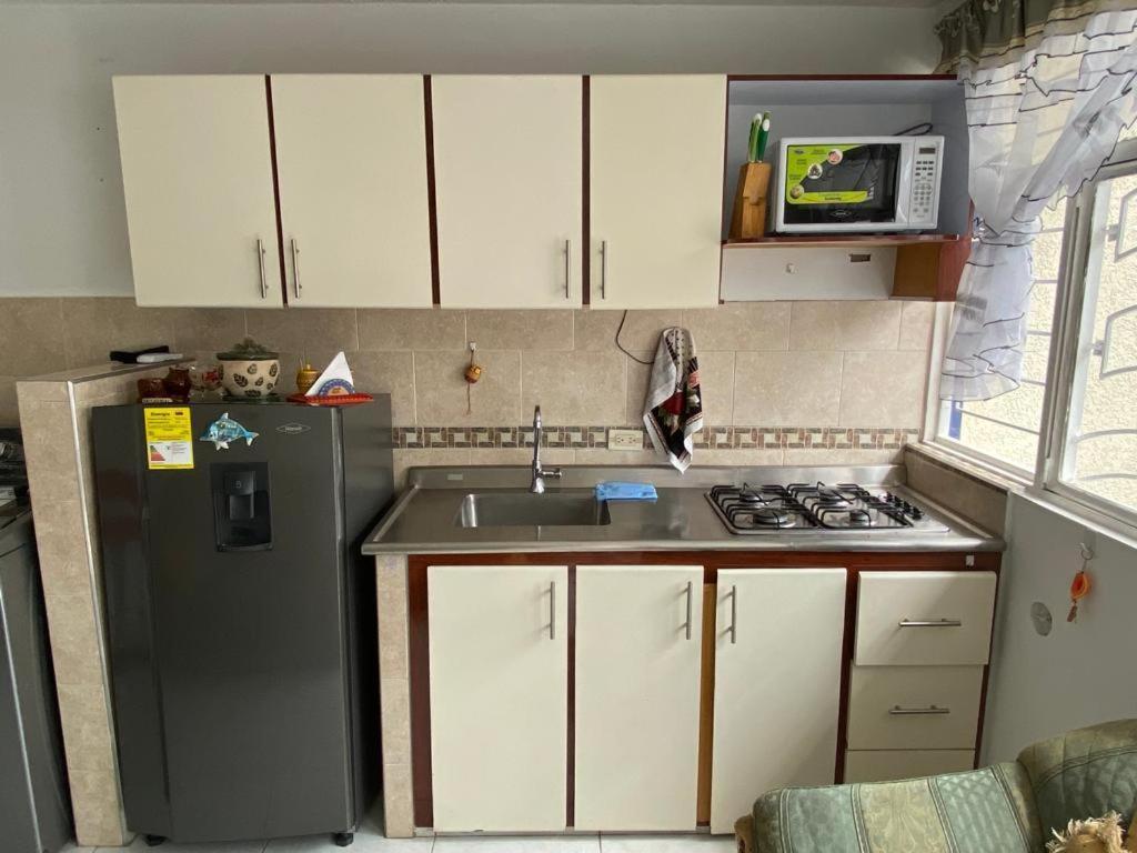 Apartamento Acogedor Pequeno E Independiente *