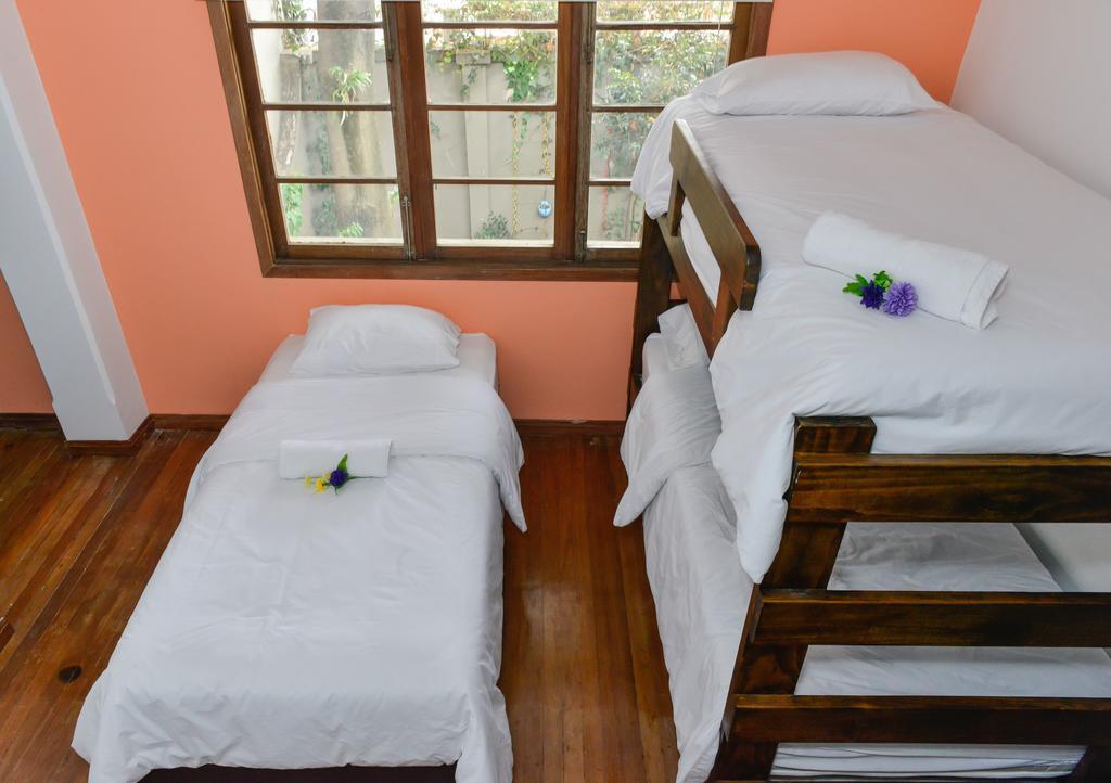 Mi Llave Hostels