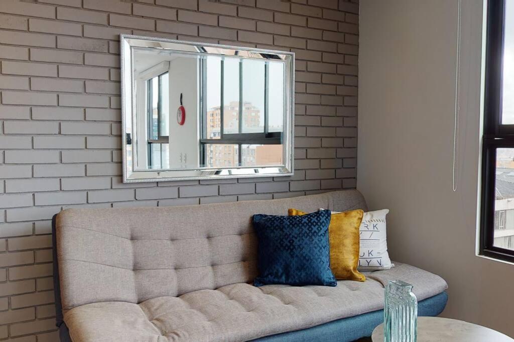 915 Academia Apartamento