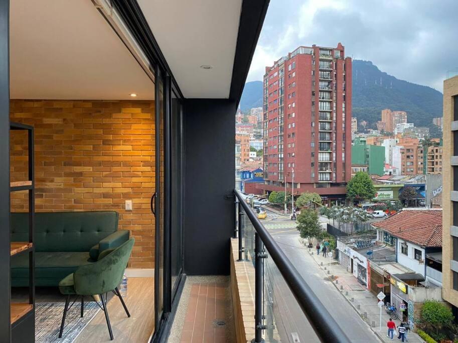 512 Academia Bogotá