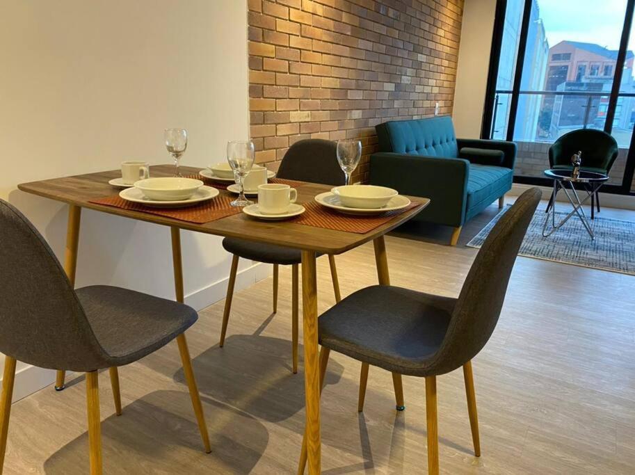 512 Academia Apartamento *