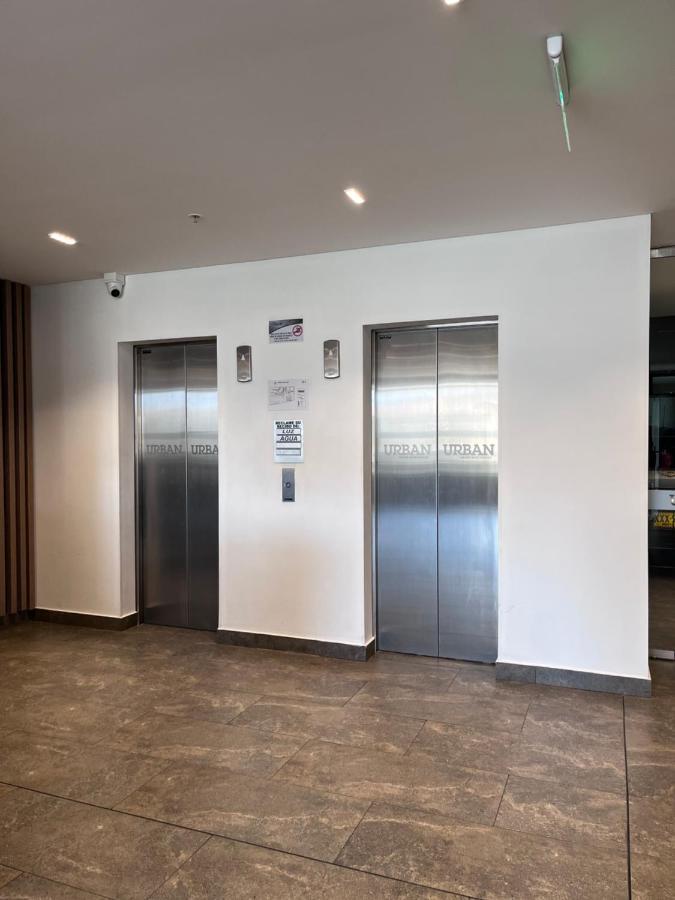 Apartamento Penthouse Con Vista A Cerros.