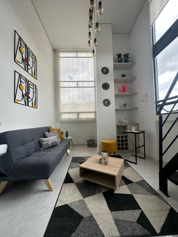 Nuevo Y Hermoso Aparta Estudio Con Excelente Ubicacion Sector Modelia *