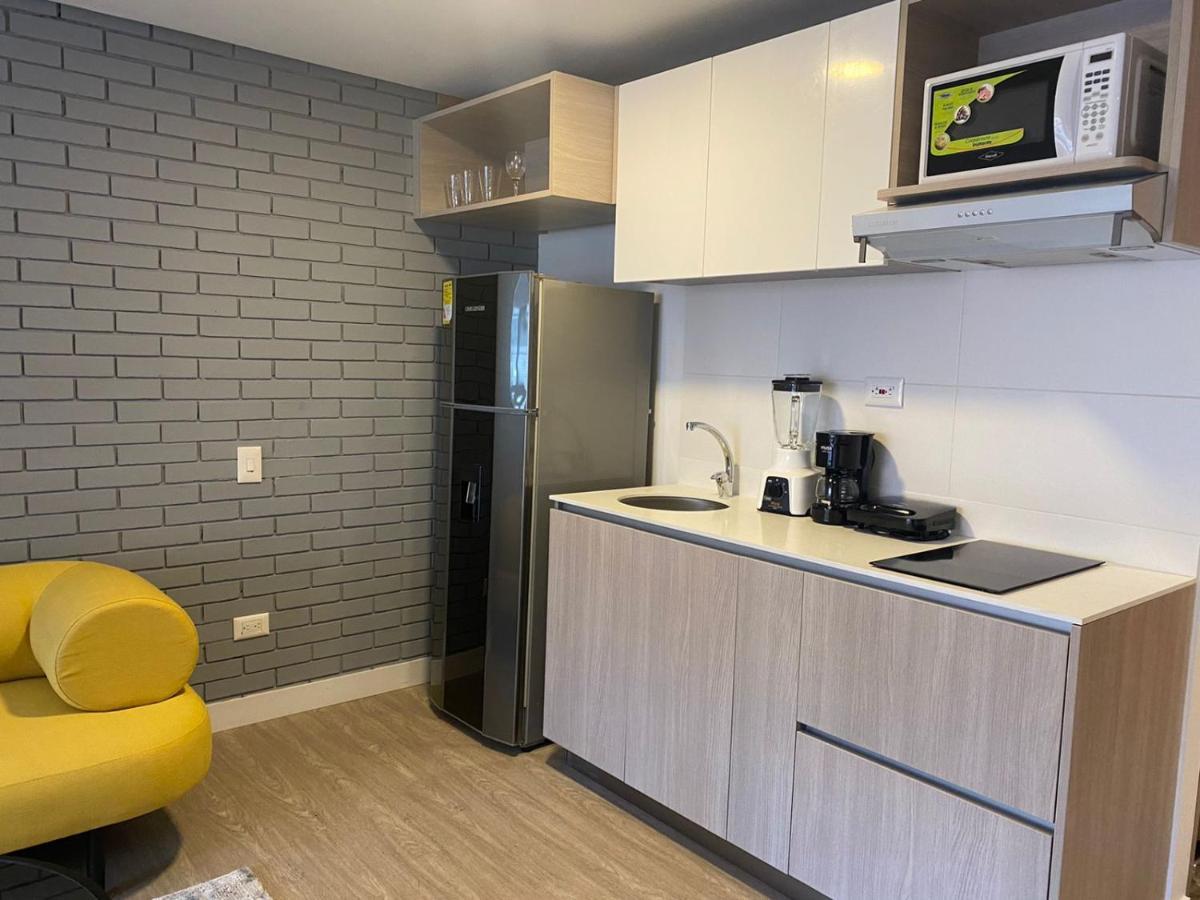 907 Academia Bogotá